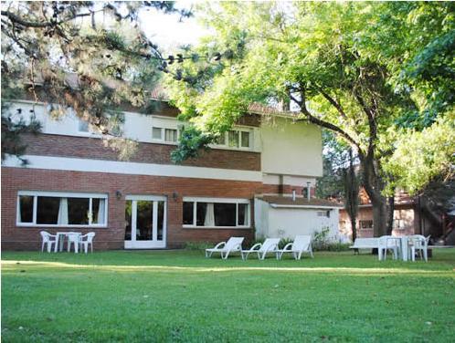 Hosteria Bavaria Villa Gesell Exterior photo